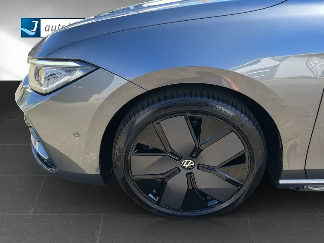 Volkswagen Passat Variant - Thumbnail 13