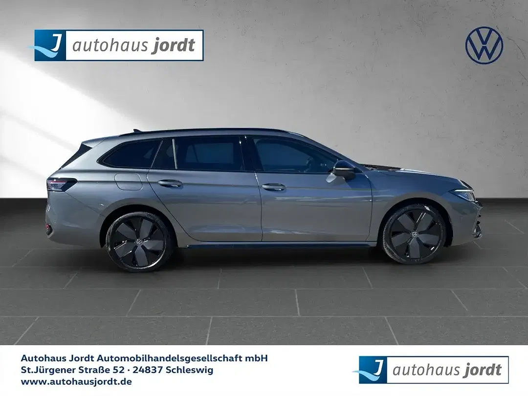 Volkswagen Passat Variant - Thumbnail 5
