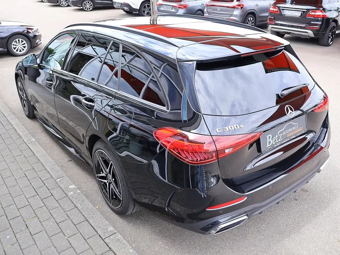 Mercedes-Benz C 300 - Thumbnail 15