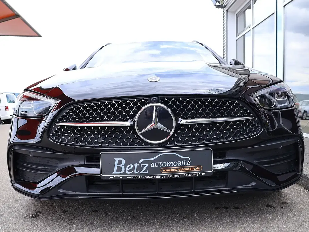 Mercedes-Benz C 300 - Thumbnail 3