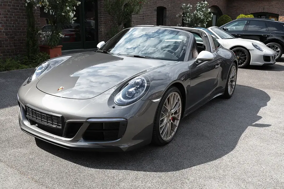 Porsche 991 - Thumbnail 7