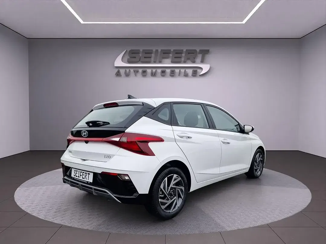 Hyundai i20 - Thumbnail 5