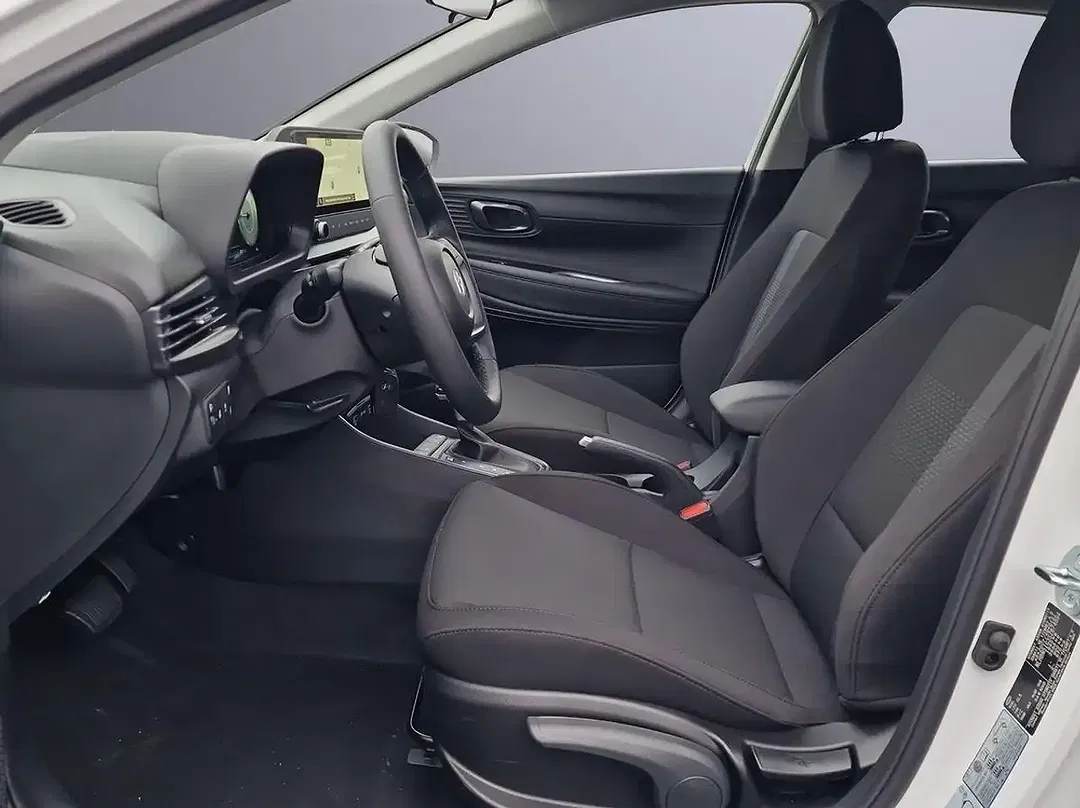 Hyundai i20 - Thumbnail 9