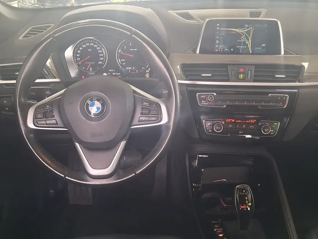 BMW X1 - Thumbnail 10