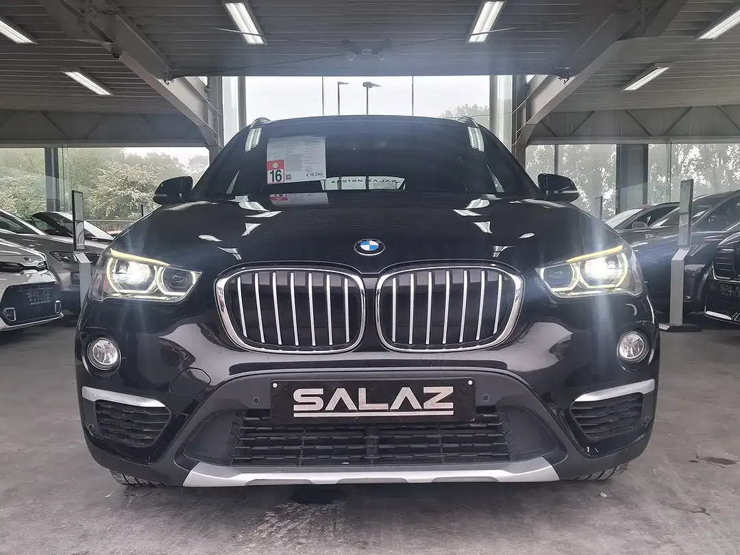 BMW X1 - Thumbnail 3