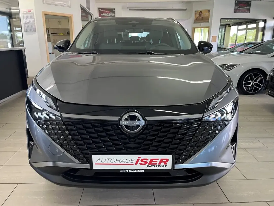 Nissan Qashqai - Thumbnail 2