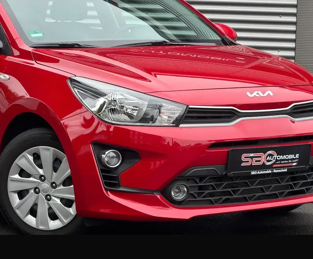 Kia Rio - Thumbnail 3