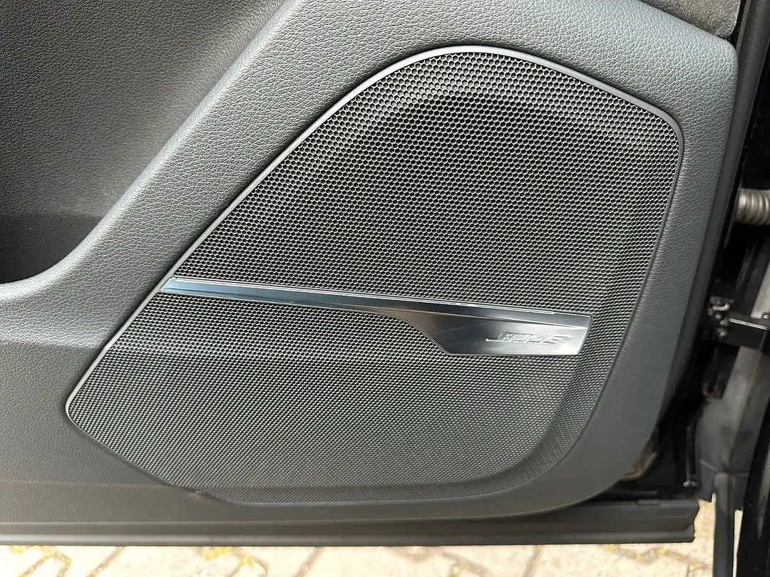 Audi SQ7 - Thumbnail 11