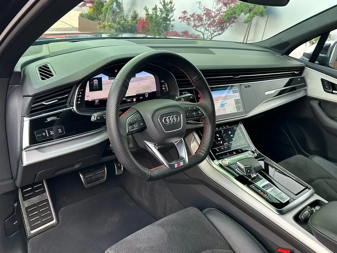 Audi SQ7 - Thumbnail 3