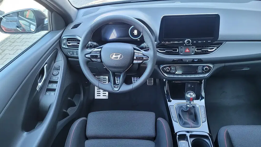 Hyundai i30 - Thumbnail 8
