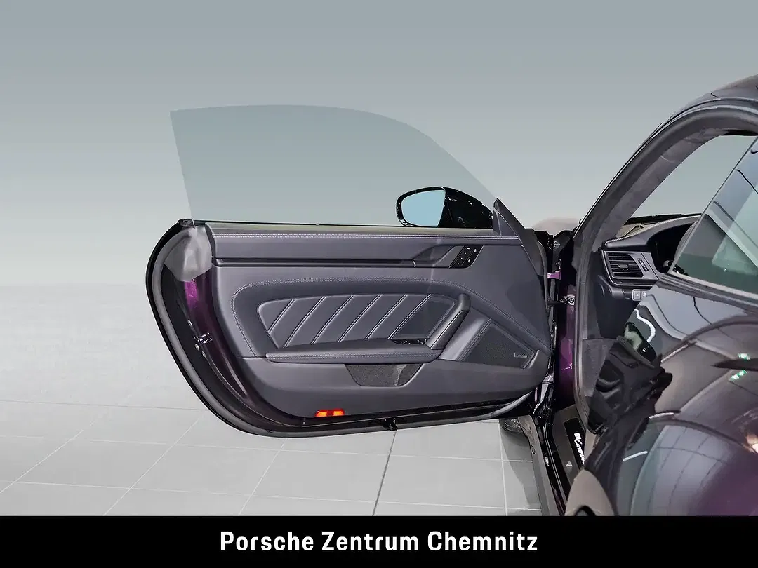 Porsche 911 - Thumbnail 10