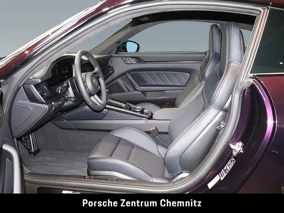Porsche 911 - Thumbnail 12