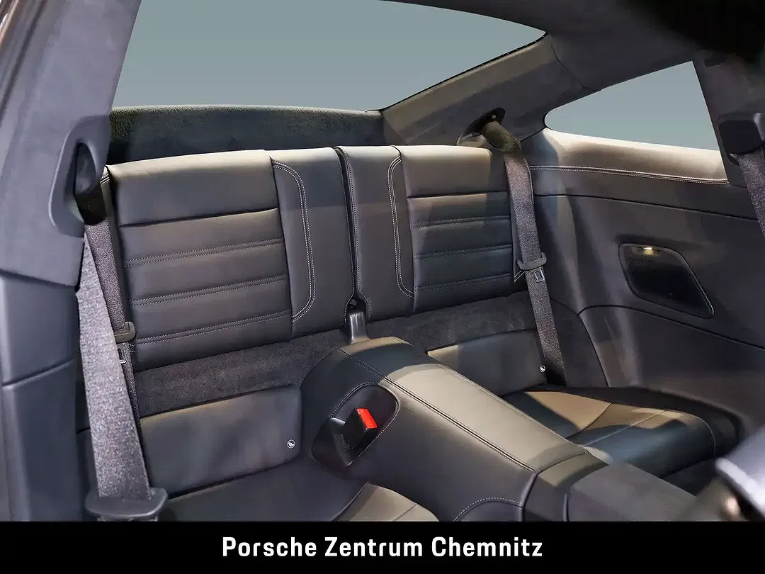 Porsche 911 - Thumbnail 8