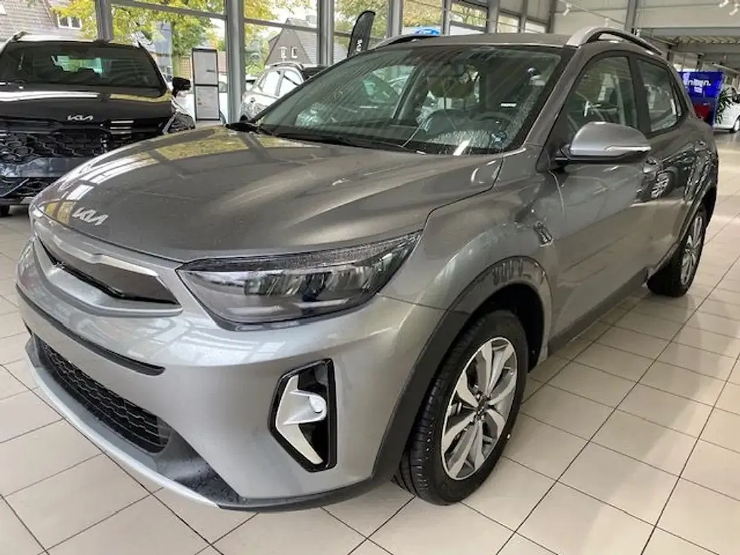 Kia Stonic - Thumbnail 2