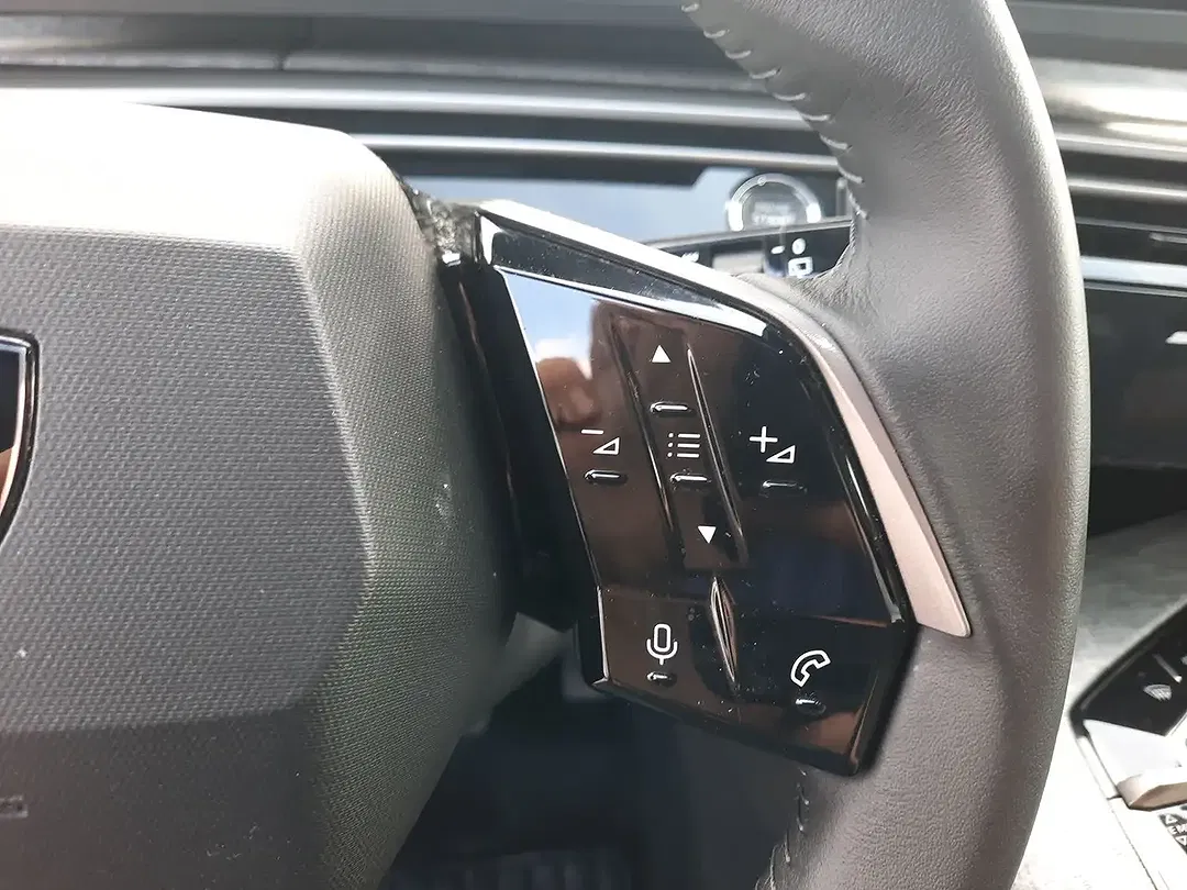 Peugeot 5008 - Thumbnail 12