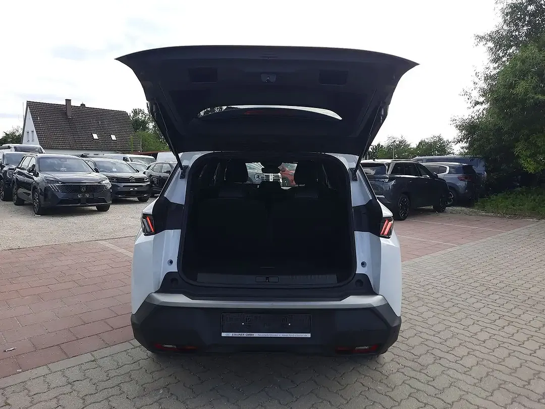 Peugeot 5008 - Thumbnail 24