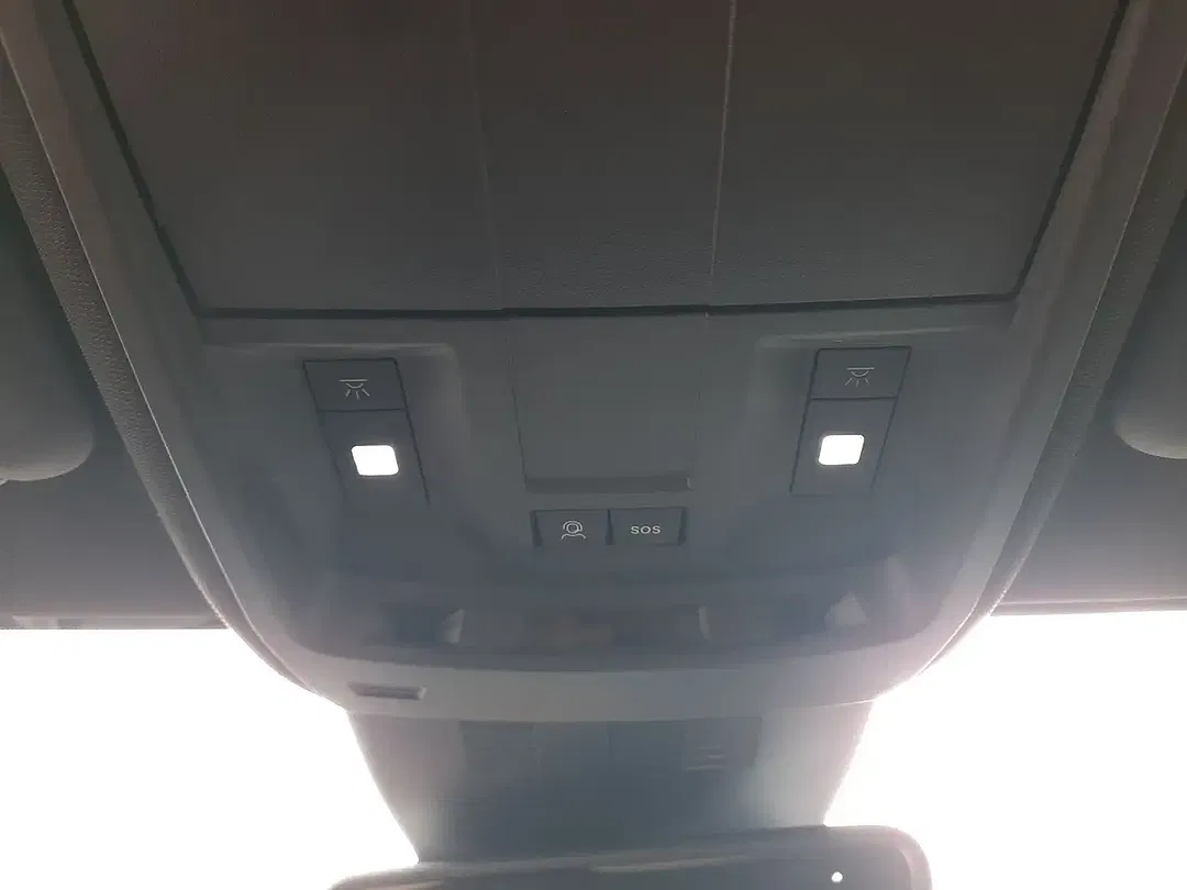 Peugeot 5008 - Thumbnail 28