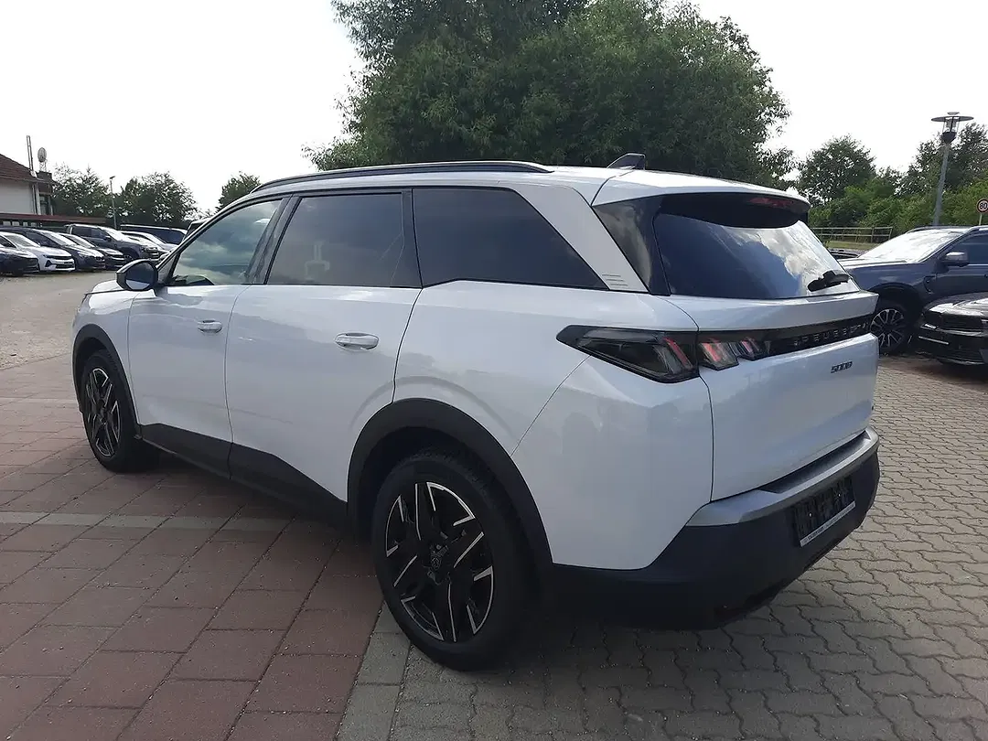 Peugeot 5008 - Thumbnail 6