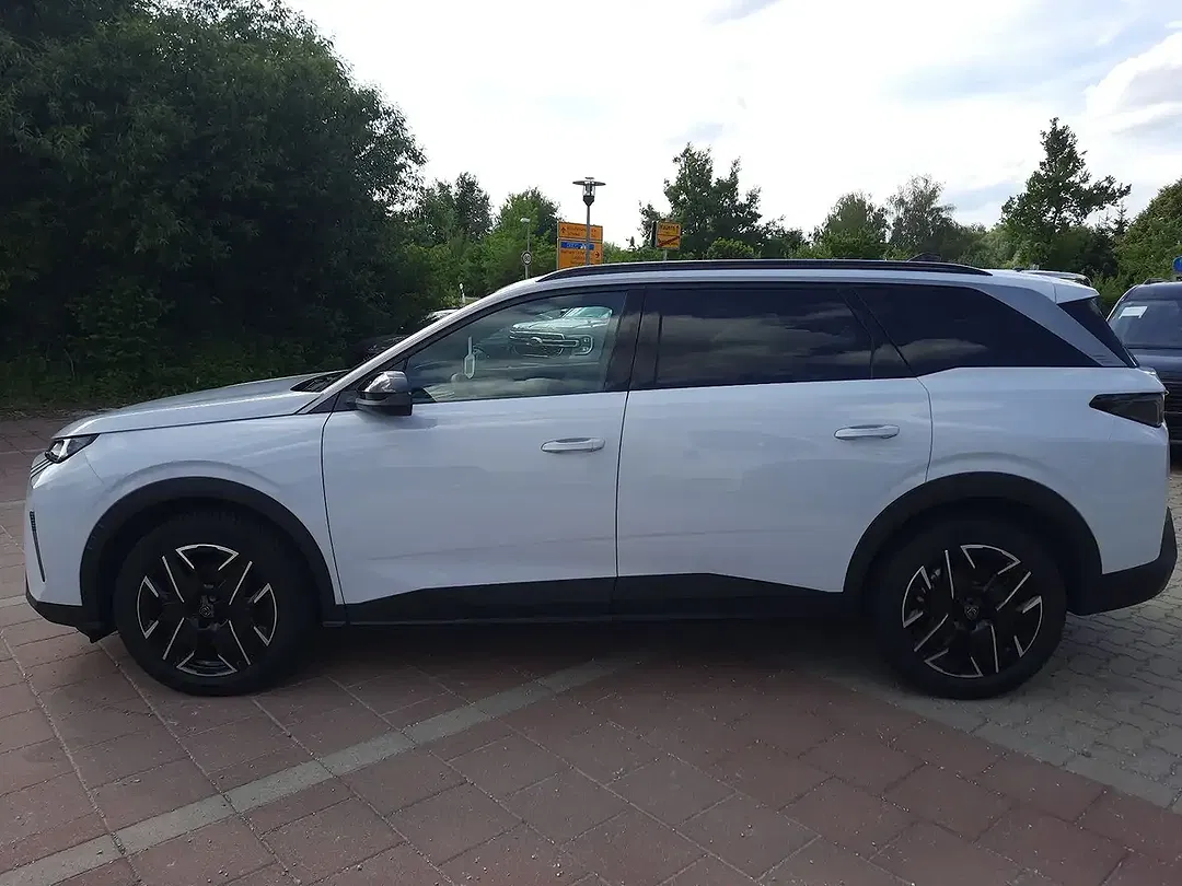 Peugeot 5008 - Thumbnail 7