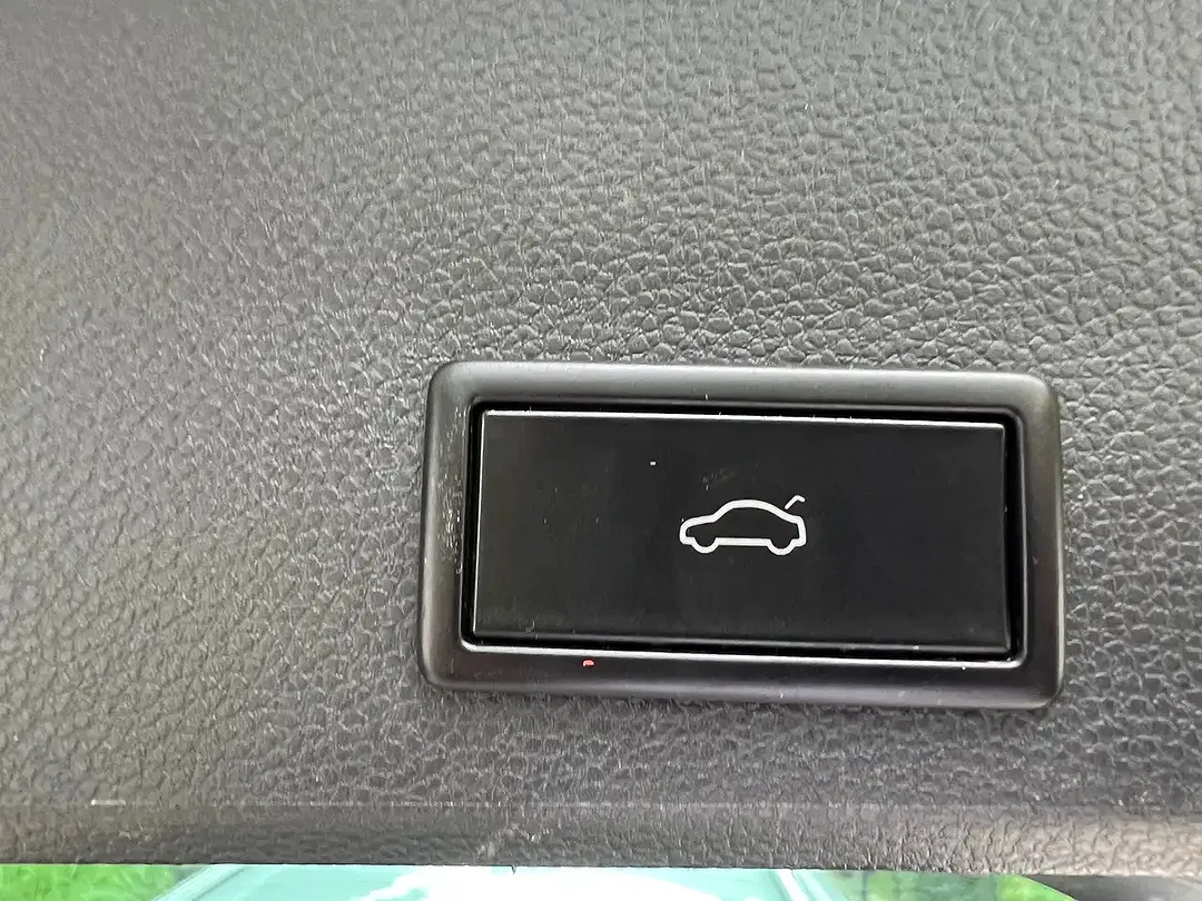 SEAT Ateca - Thumbnail 11