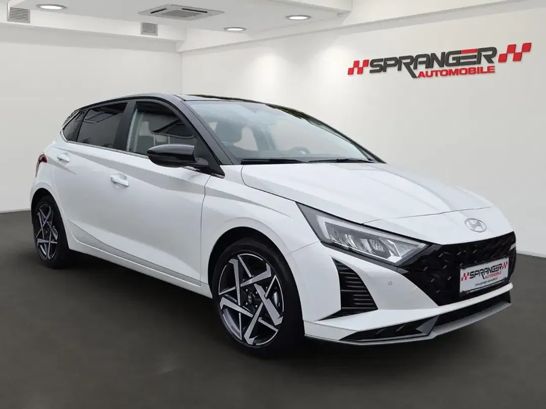 Hyundai i20 - Thumbnail 3
