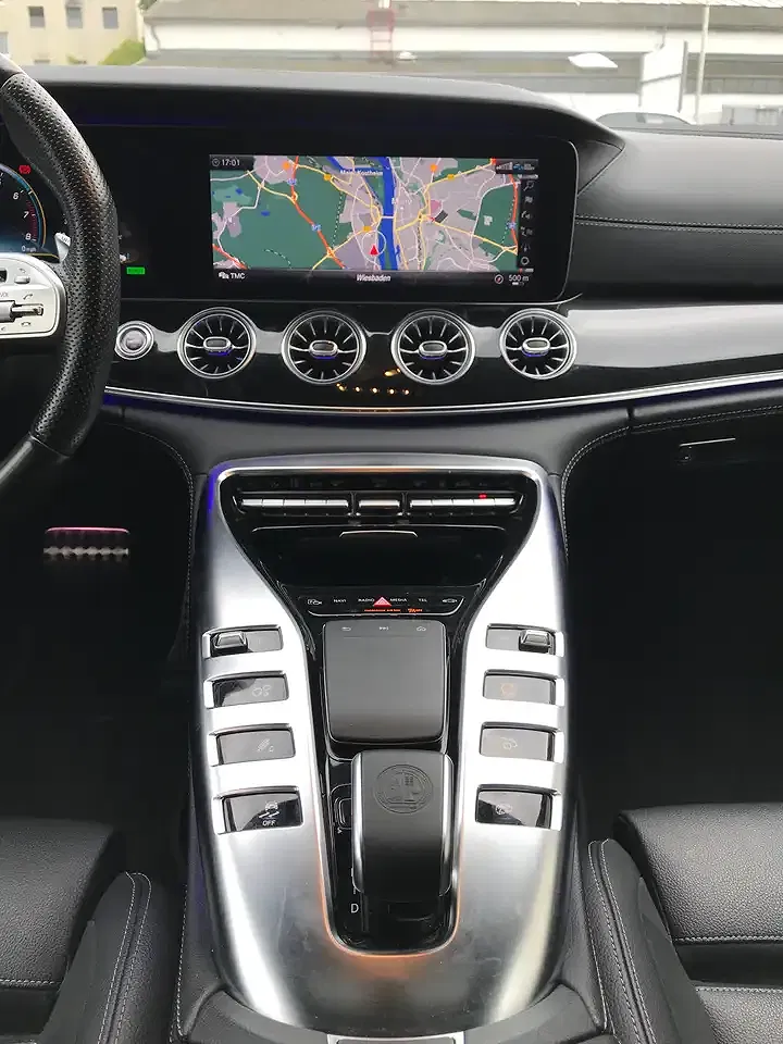 Mercedes-Benz AMG GT - Thumbnail 11