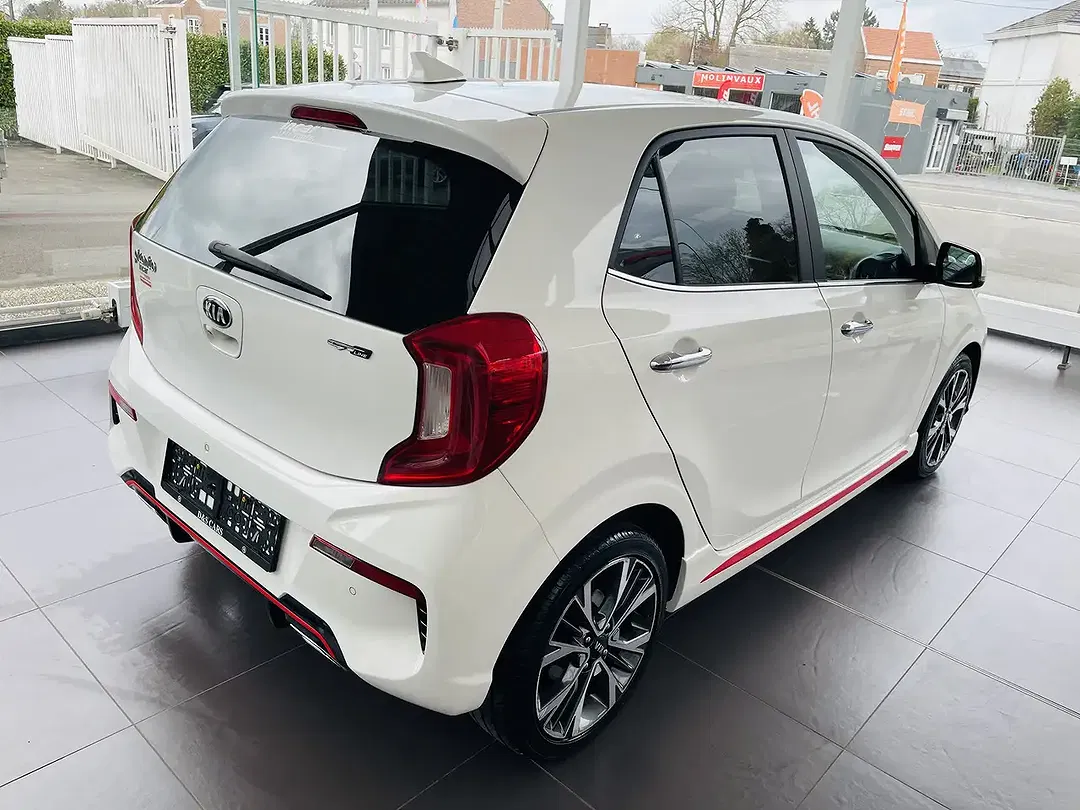 Kia Picanto - Thumbnail 6