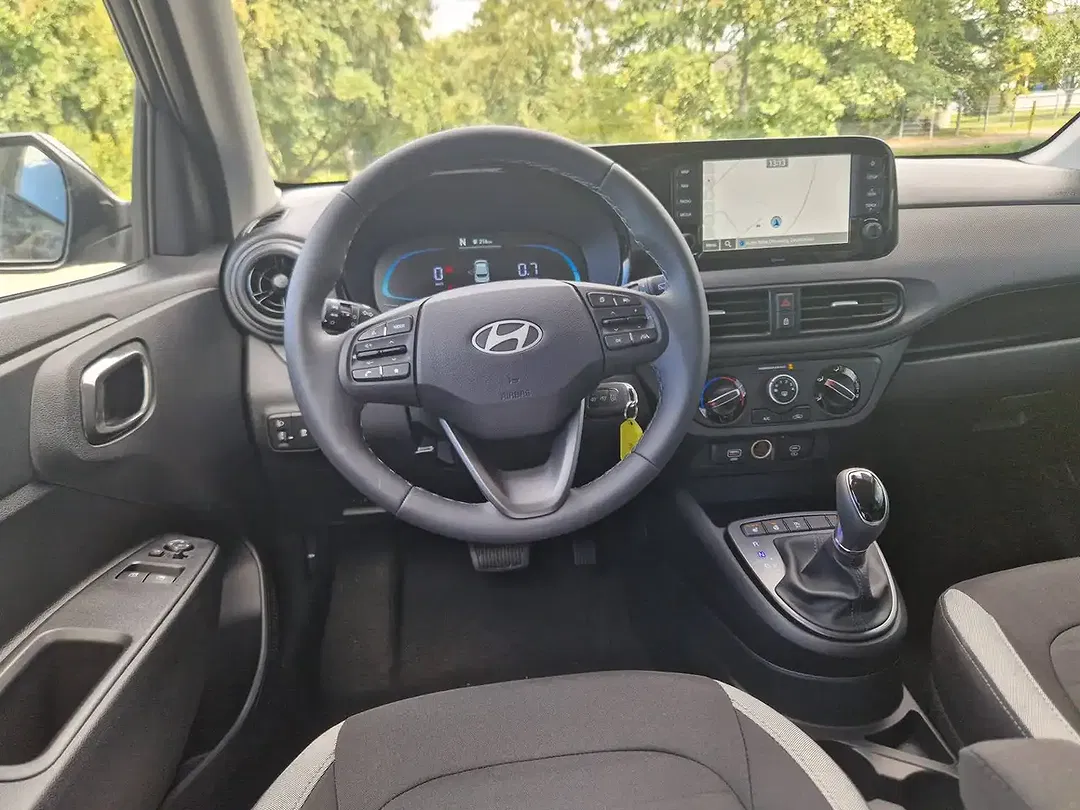 Hyundai i10 - Thumbnail 12