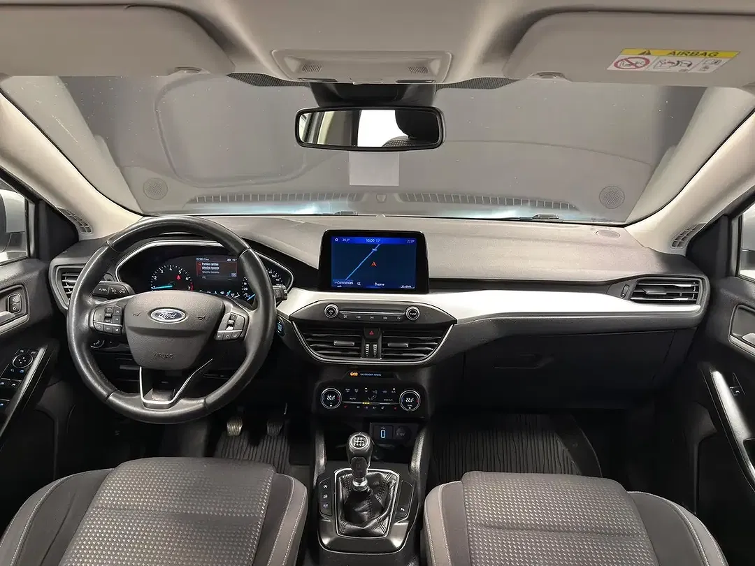Ford Focus - Thumbnail 9