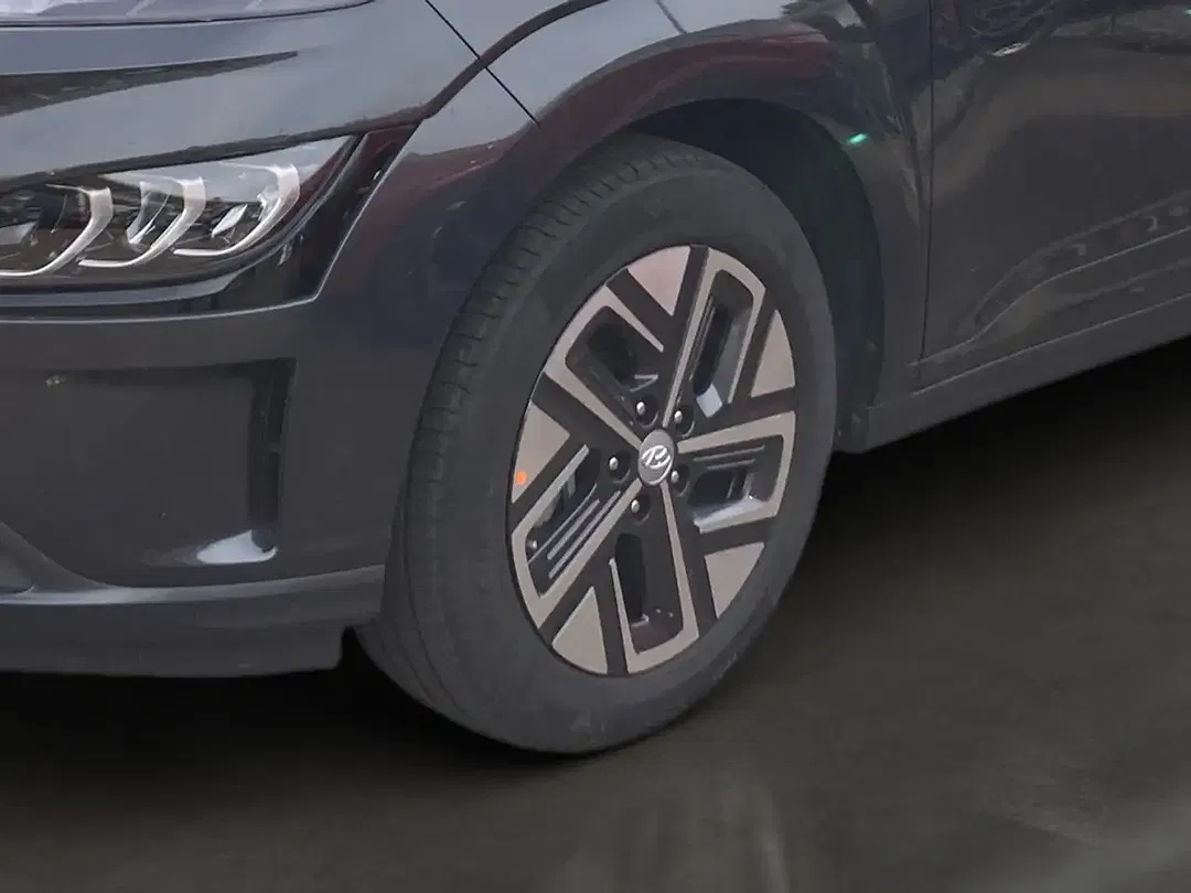 Hyundai KONA - Thumbnail 6