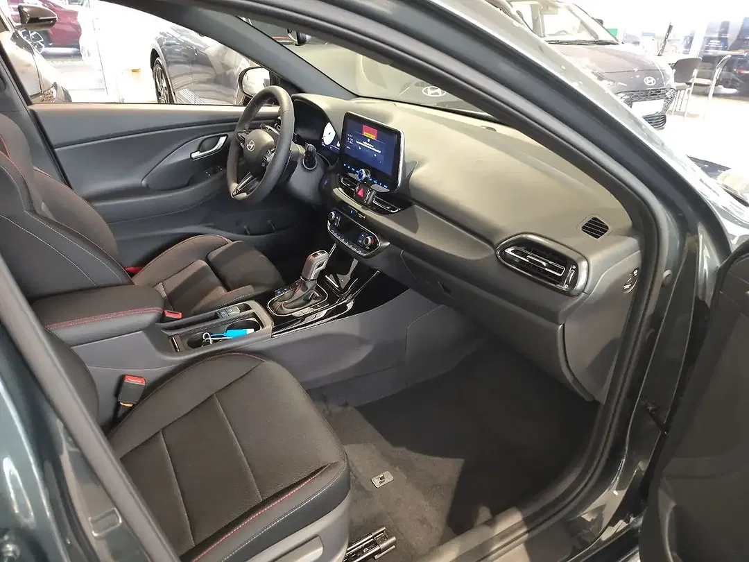 Hyundai i30 - Thumbnail 13