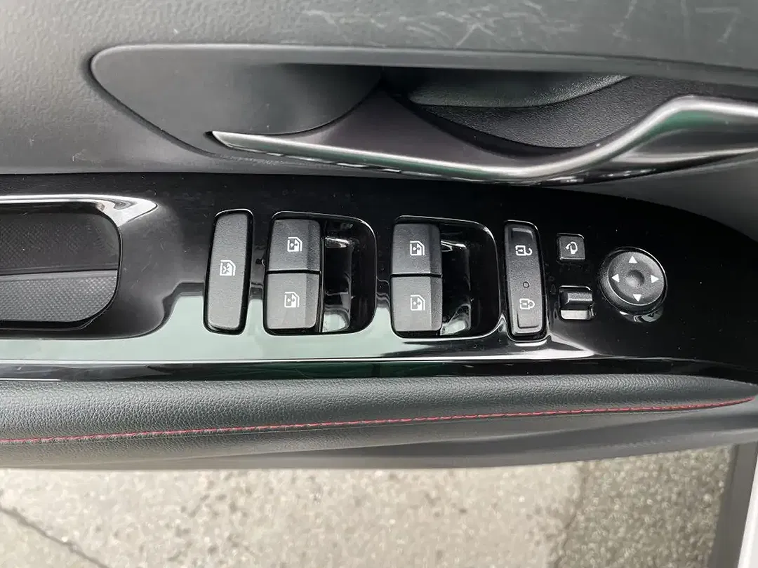 Hyundai TUCSON - Thumbnail 13