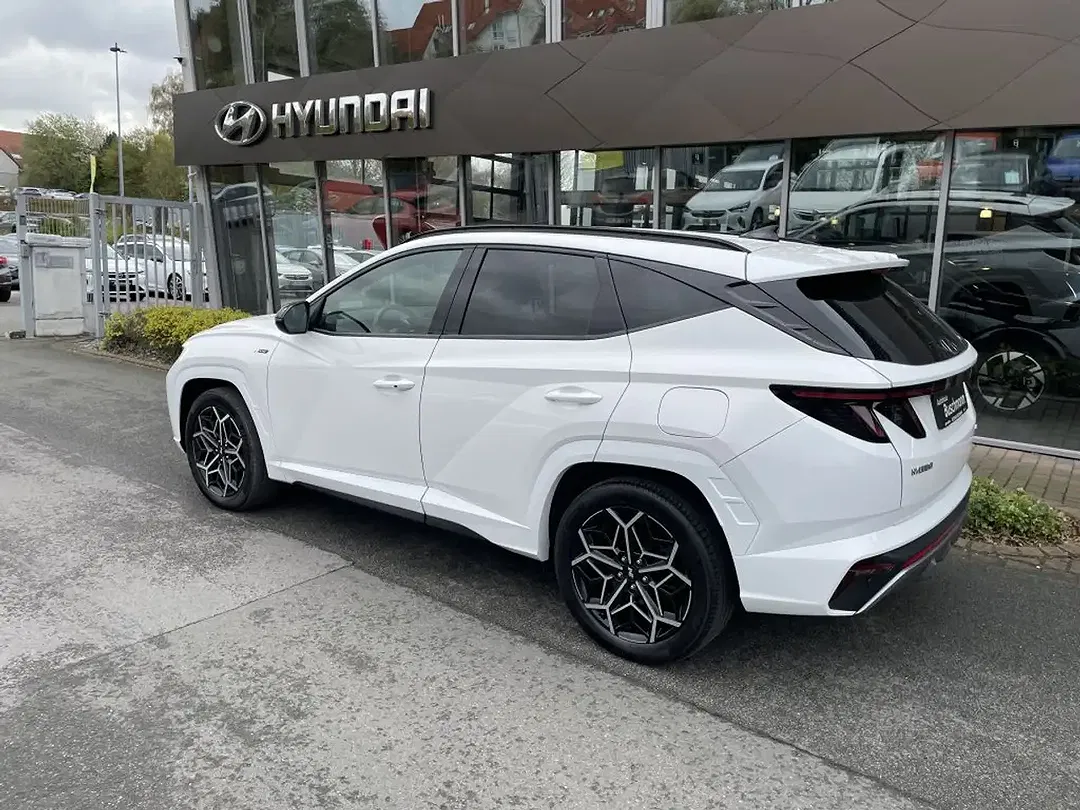 Hyundai TUCSON - Thumbnail 3