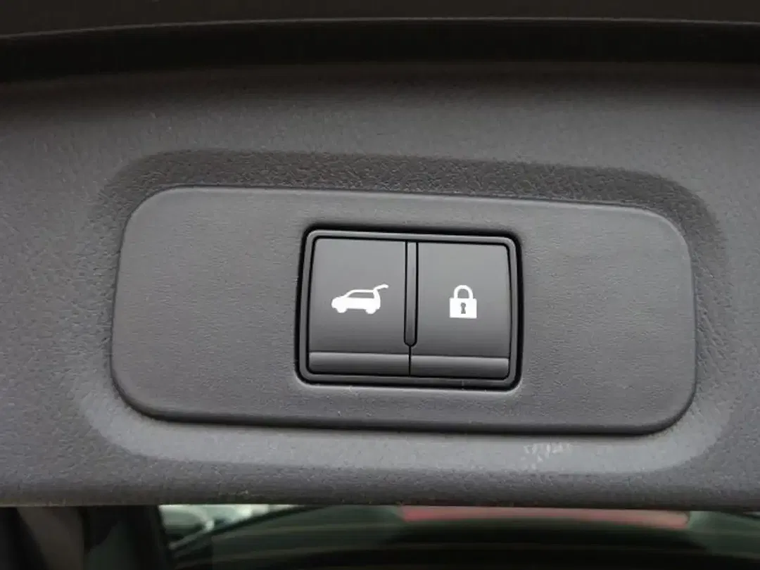 Nissan Qashqai - Thumbnail 12