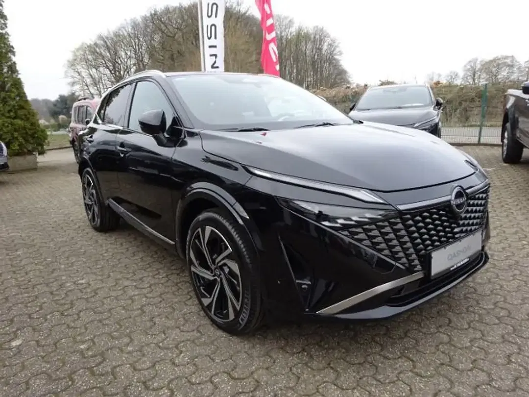 Nissan Qashqai - Thumbnail 3
