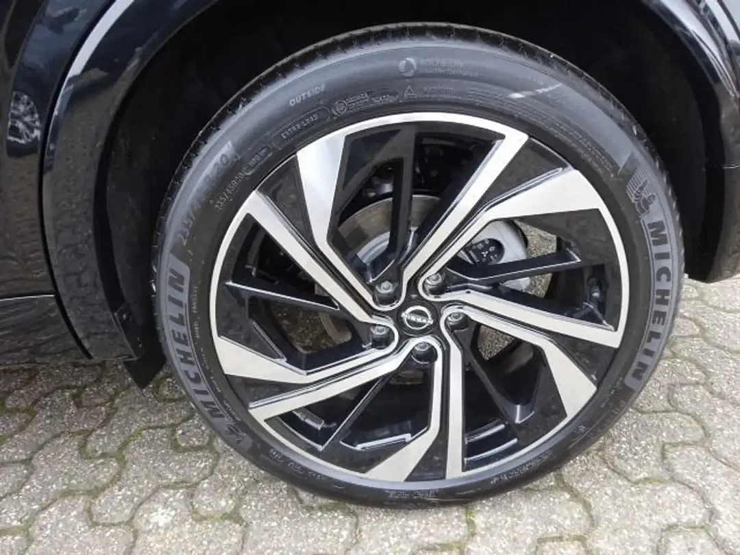 Nissan Qashqai - Thumbnail 9