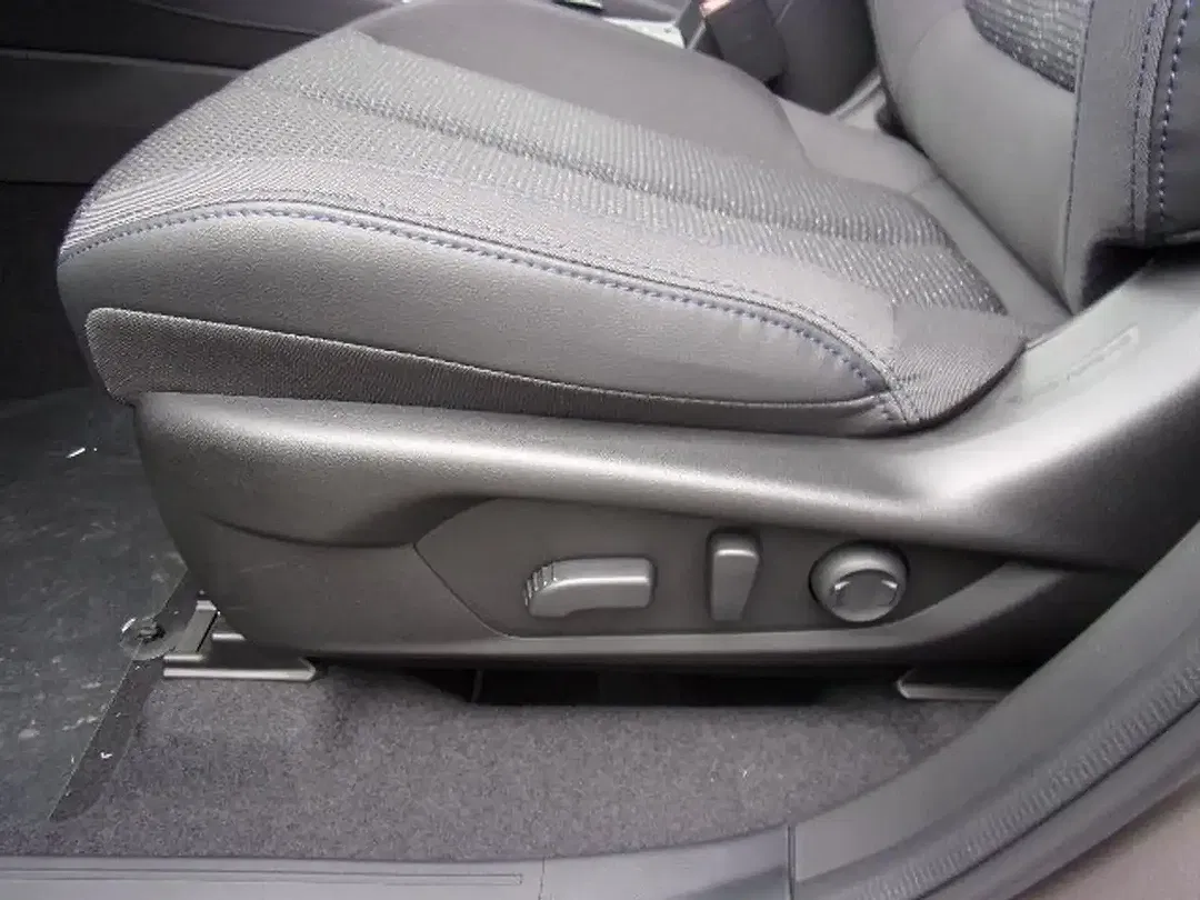 Subaru Forester - Thumbnail 6