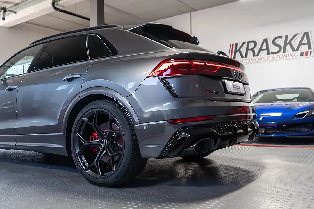 Audi RS Q8 - Thumbnail 13