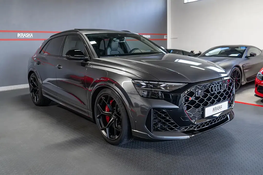 Audi RS Q8 - Thumbnail 7