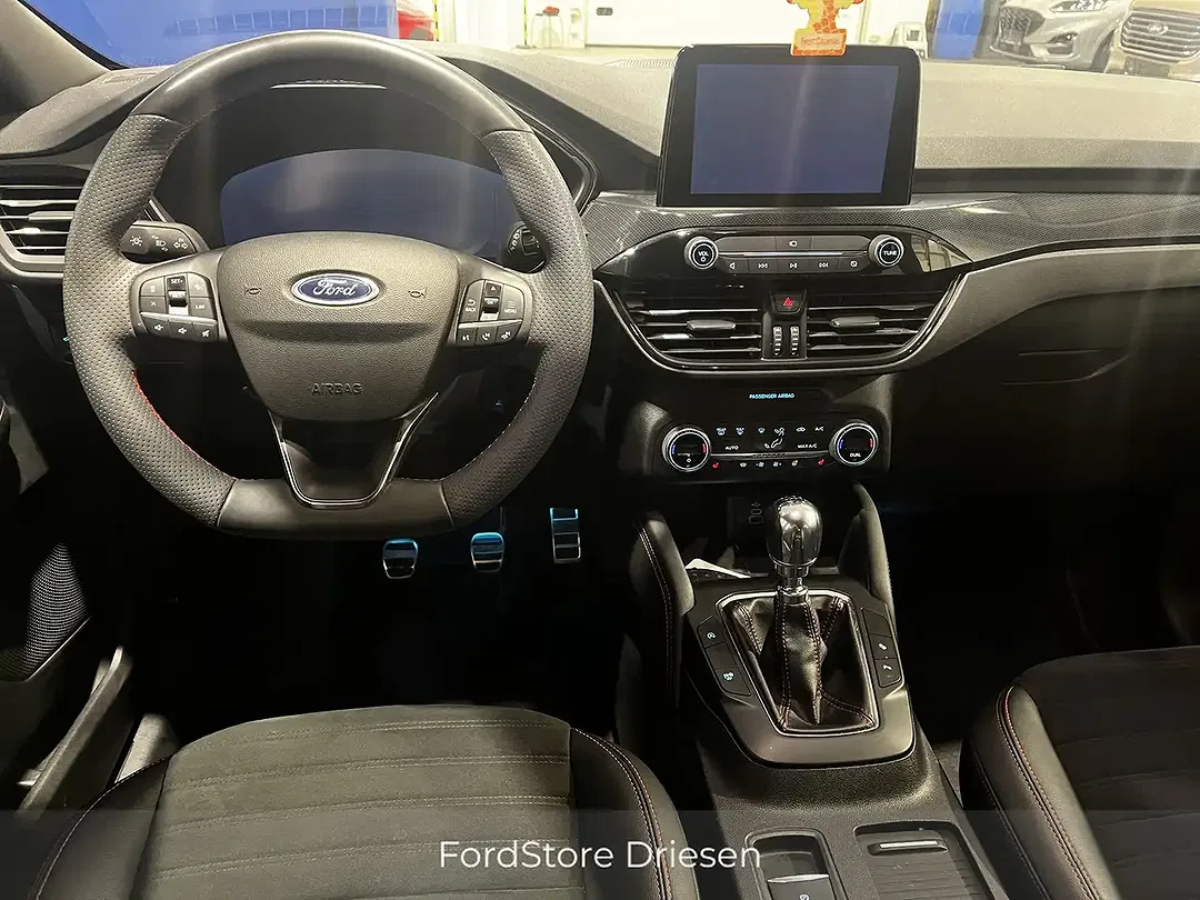 Ford Kuga - Thumbnail 6