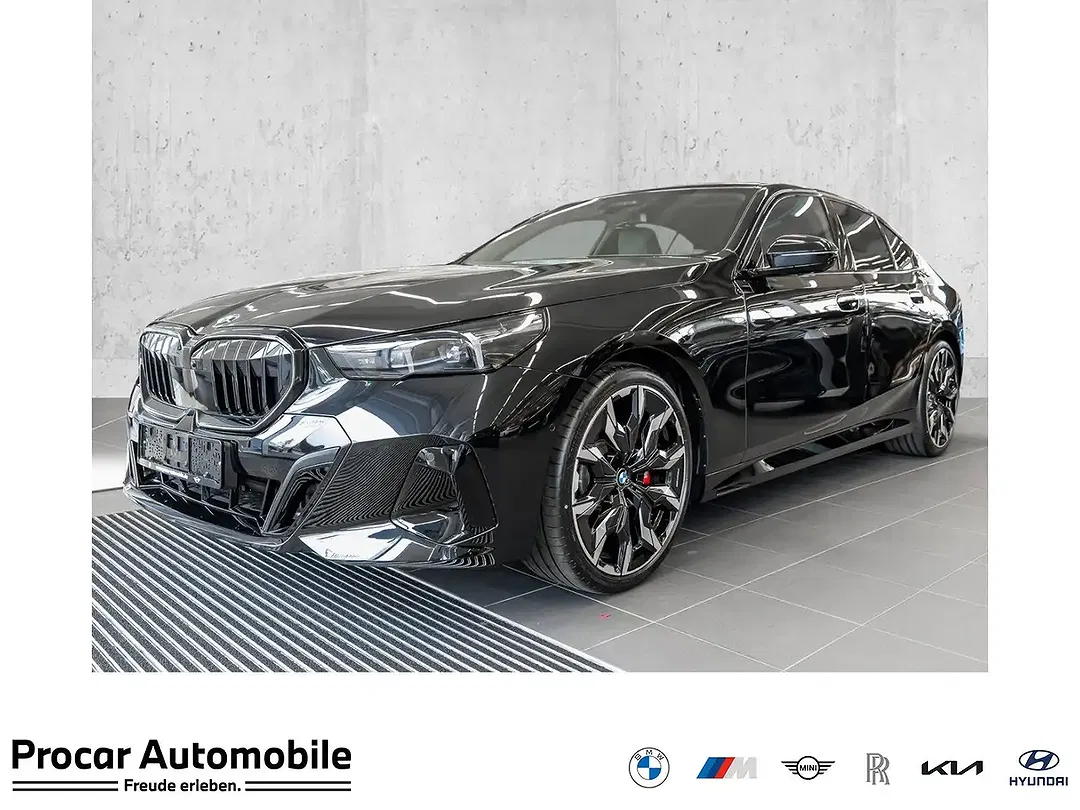 BMW 520 - Thumbnail 1