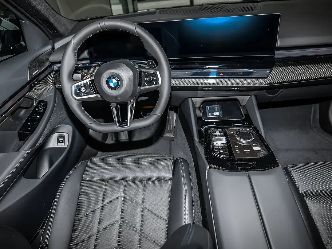 BMW 520 - Thumbnail 11