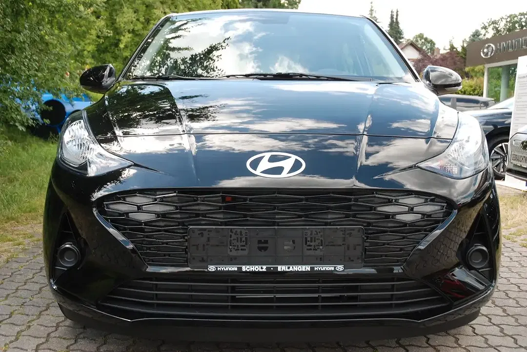 Hyundai i10 - Thumbnail 2