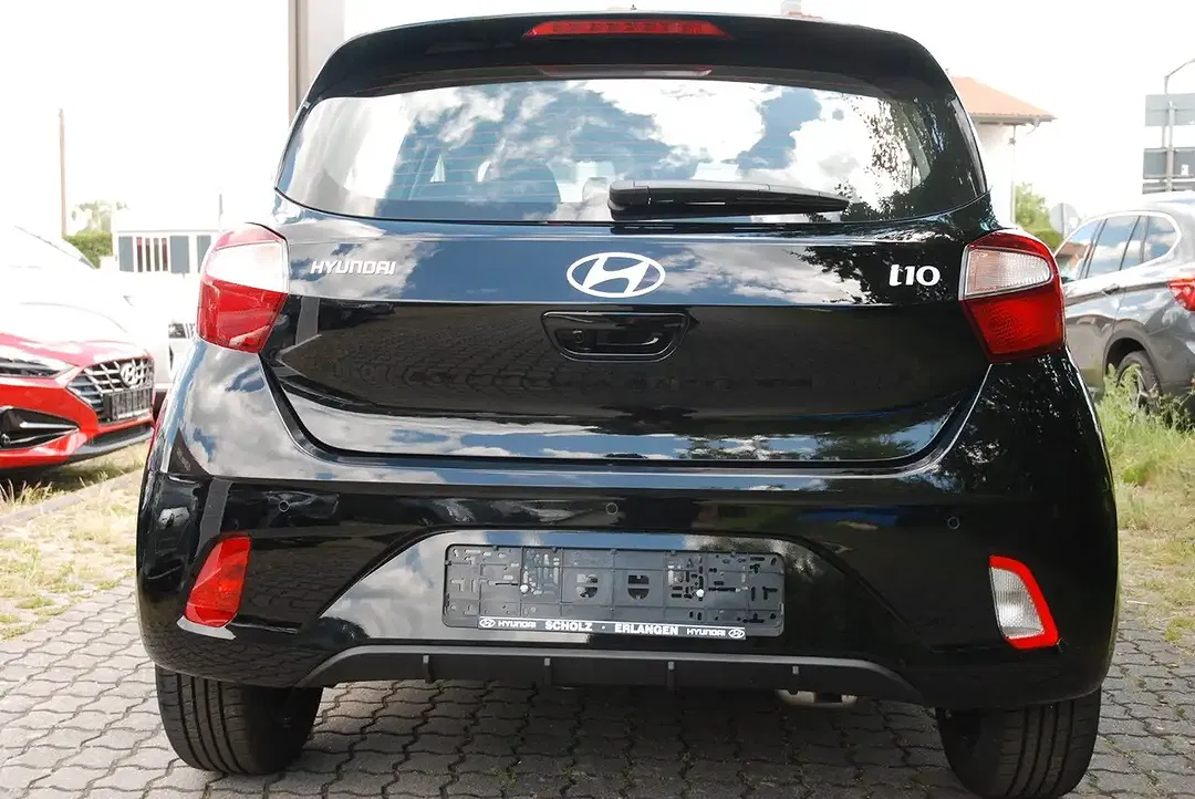 Hyundai i10 - Thumbnail 4