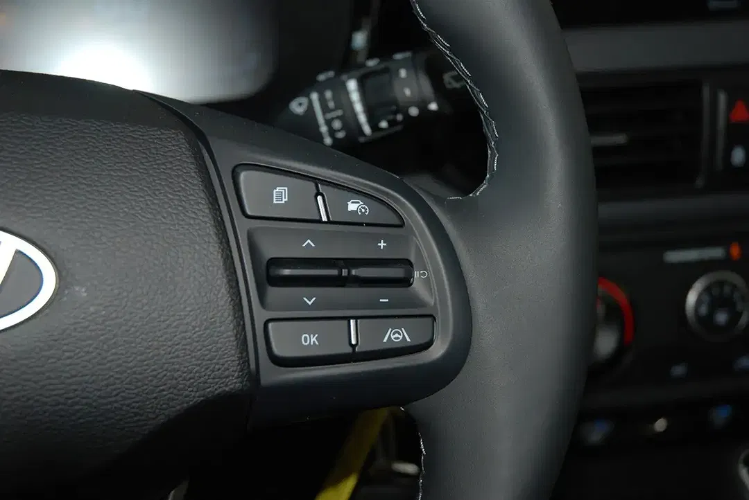 Hyundai i10 - Thumbnail 8