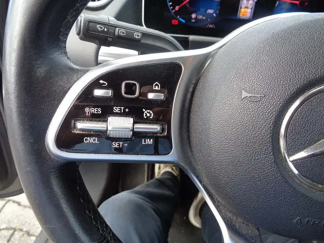 Mercedes-Benz B 180 - Thumbnail 10
