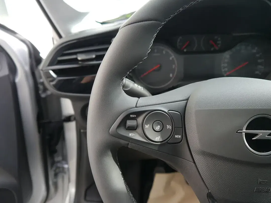 Opel Corsa - Thumbnail 14