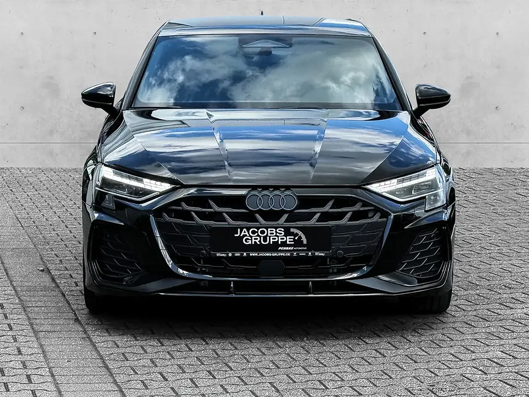 Audi A3 - Thumbnail 3