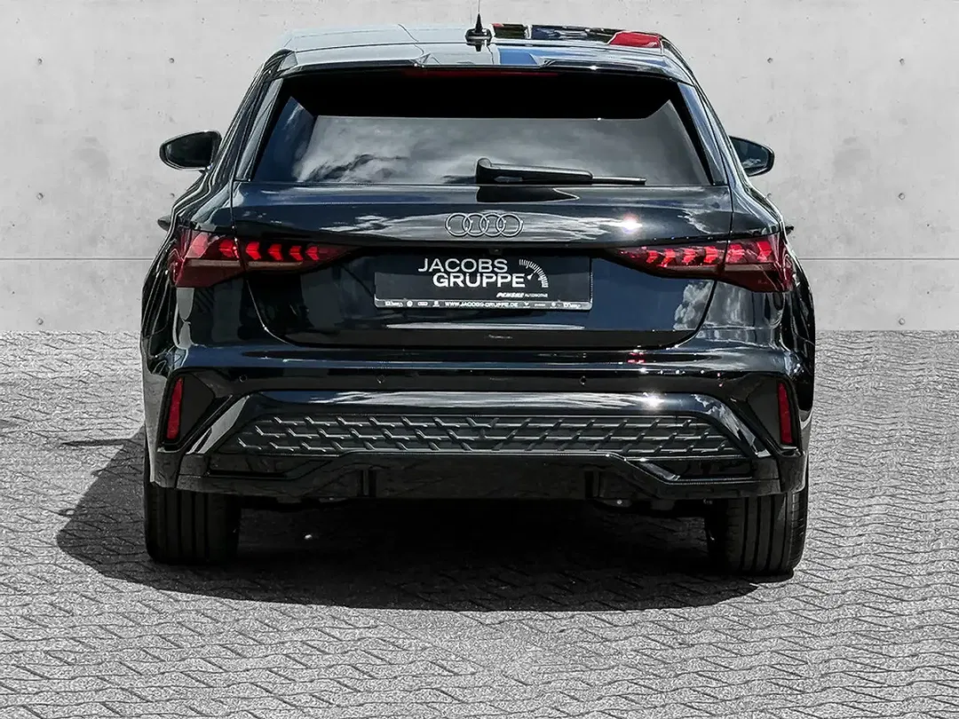 Audi A3 - Thumbnail 4