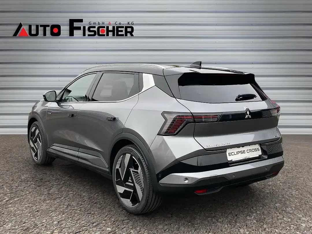 Mitsubishi Eclipse Cross - Thumbnail 3